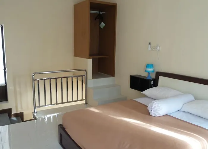 Otel M.a 3*